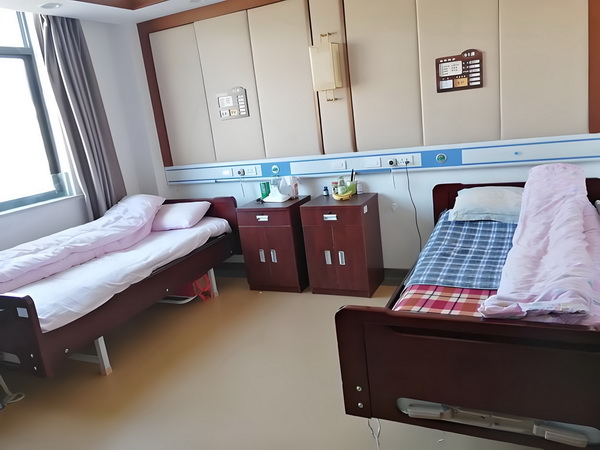 深圳如何申请入户_董璇前夫高云翔给天下男人狠狠上了一课 并且都是的用户腾讯人群